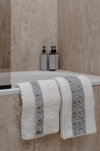 Комплект рушників La Maison Tiana LA-MAISON-TIANA-CREAM фото